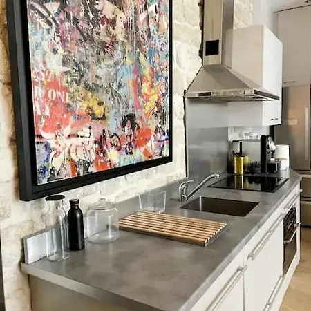 Appartement Contemporary 150 Meters From Place Victor Hugo 16 Parijs